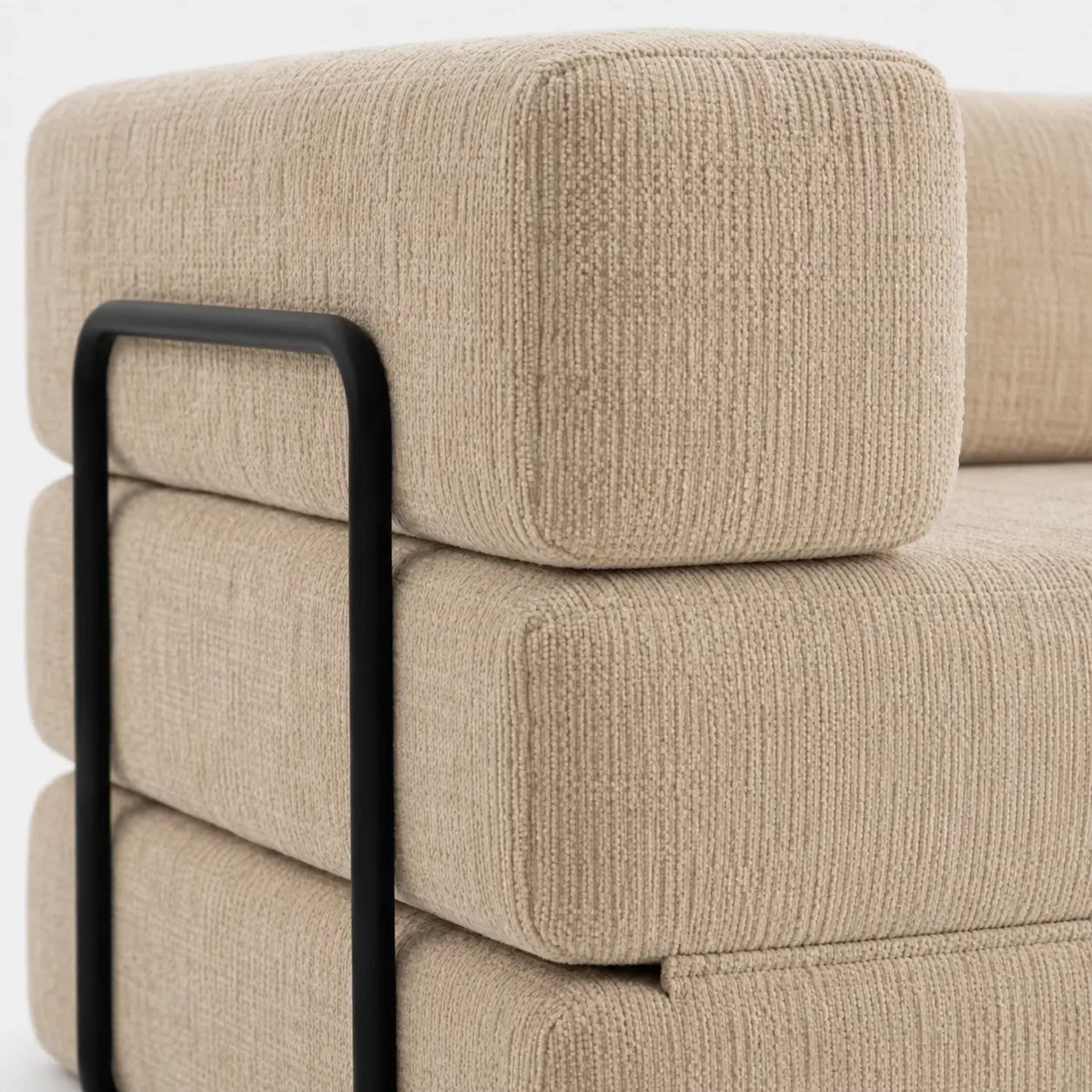 Détail du tissu chenille beige écru du canapé-lit Kovena Trio